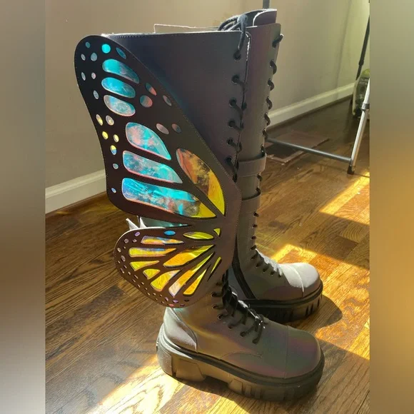 MYSTIC GARDEN REFLECTIVE BUTTERFLY BOOTS - US size 8 - Picture 3 of 10